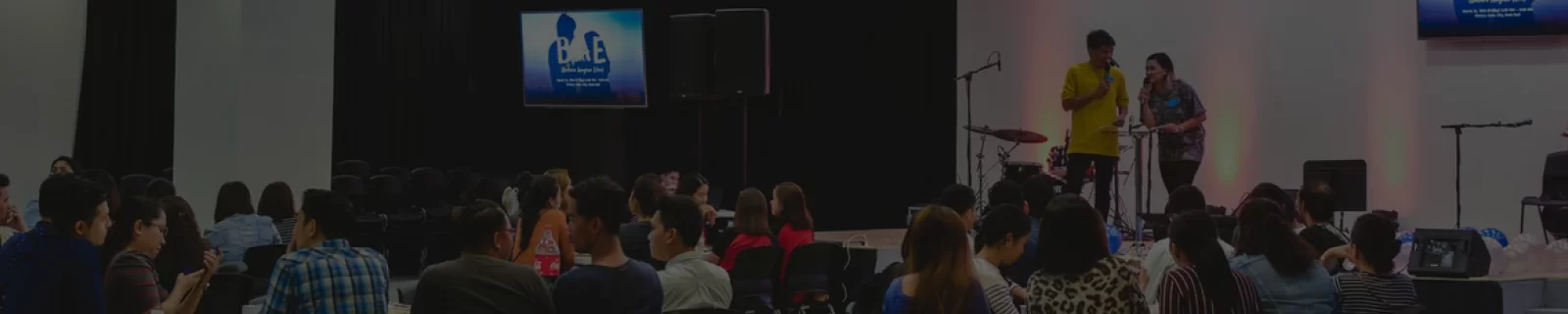 testimonials banner background