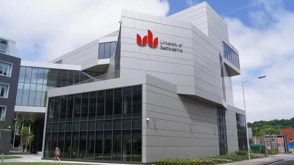 bedfordshire university