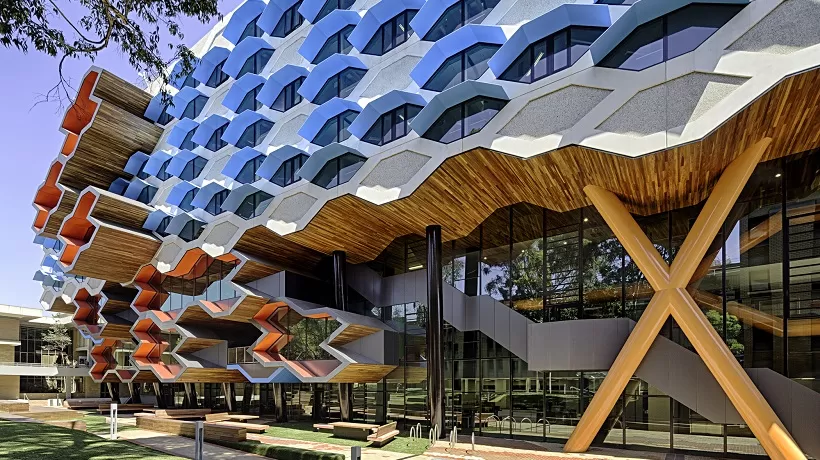 la trob university