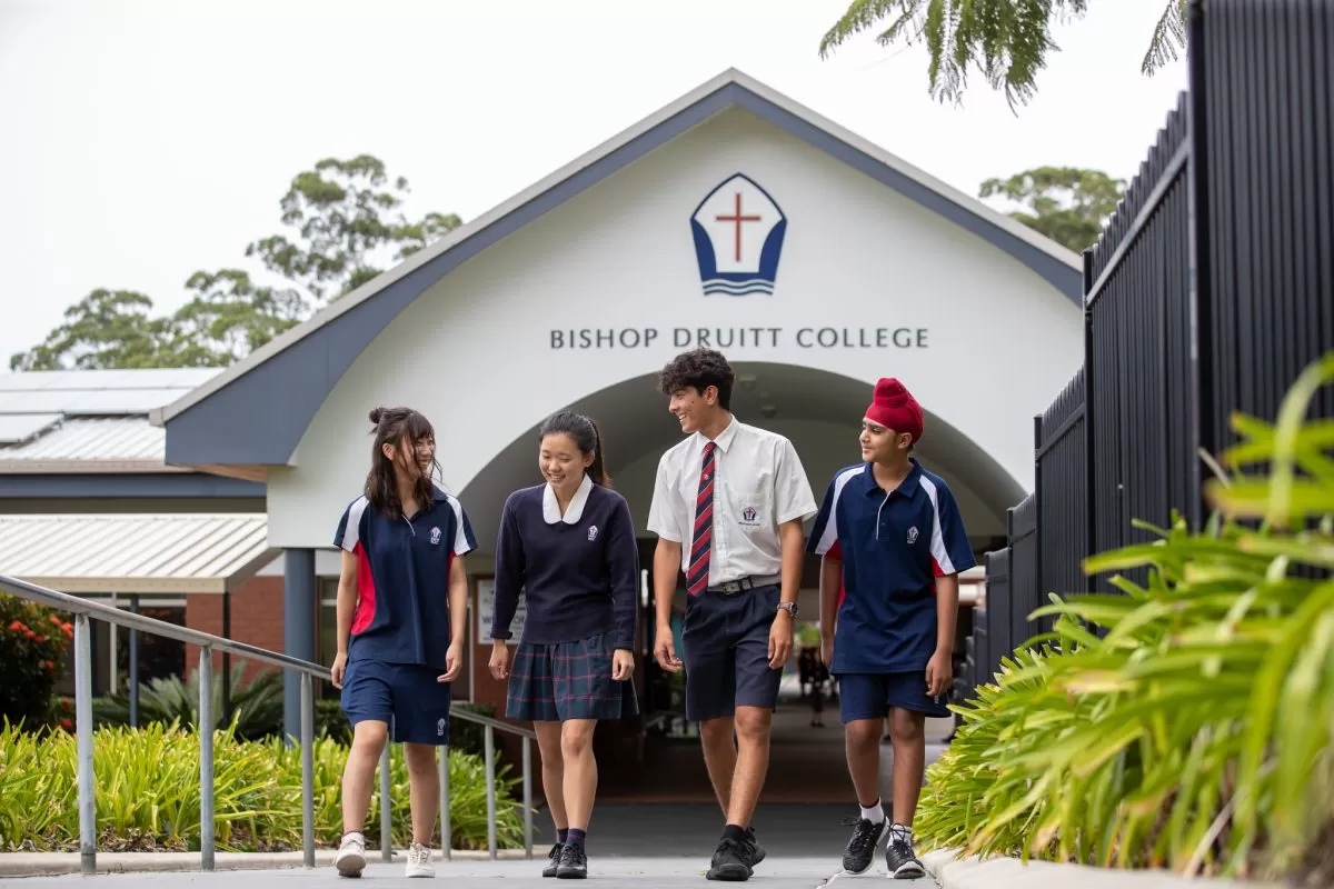 bishop druitt college 1200x800 1