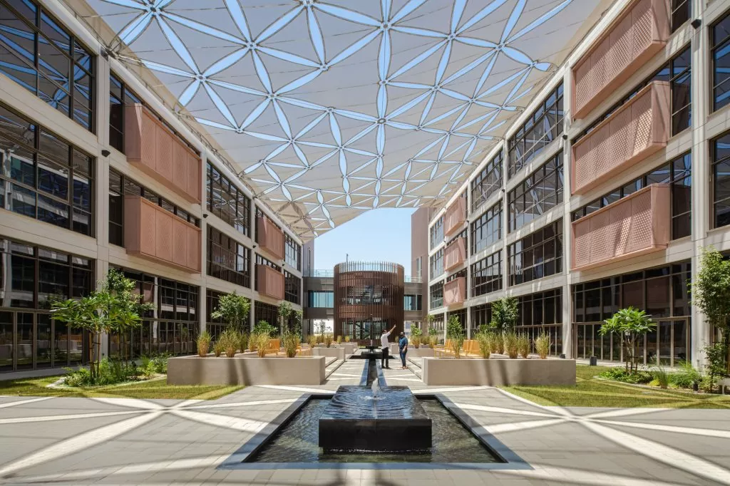 hopkins architects university of birmingham dubai universities archello.1657281533.1725