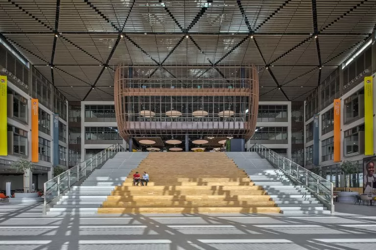 hopkins architects university of birmingham dubai universities archello.1657281581.3659